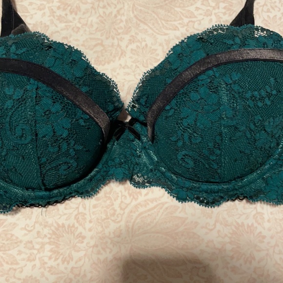 Victoria’s Secret Dream Angels Bra - Picture 4 of 11